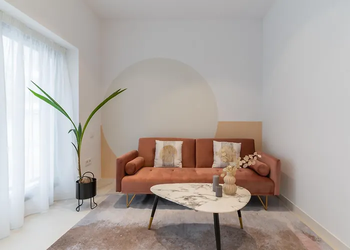Canillas Apartments